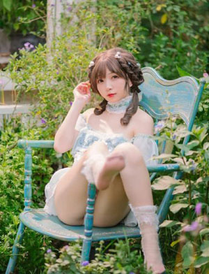 美丽姑娘观看中文版